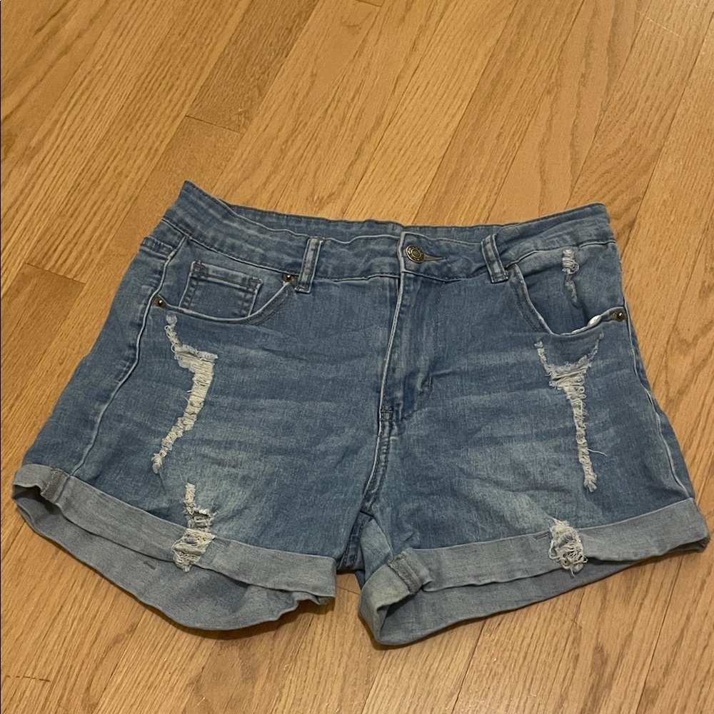 Stylish Blue Denim Women's Shorts